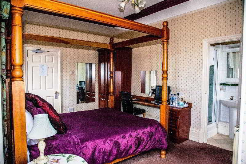 Trivelles Park Hotel Preston  Exterior photo
